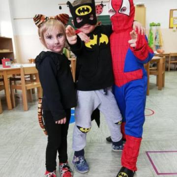 87562800_500024384048469_4479844781731610624_n