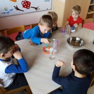 87768665_196635124736838_2925955695989751808_n