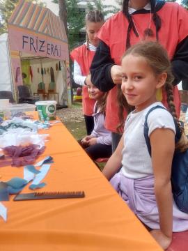 IMG-642a6e8bb4057a3f9f905bcdbf437e7f-V